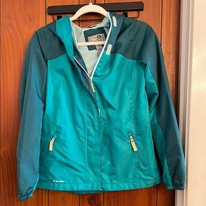 CG Champion Teal and Aqua Youth XL Windbreaker VentureDry Rain Jacket